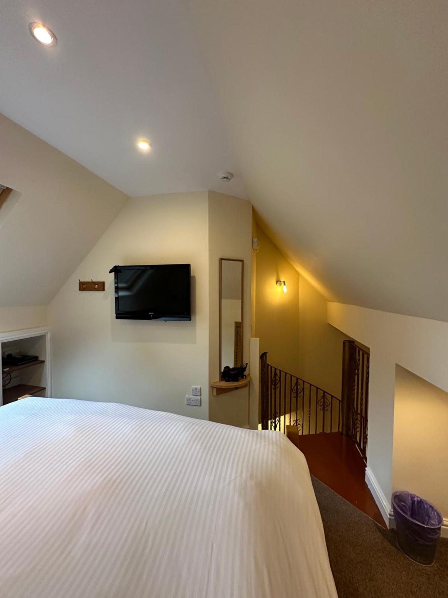 The Old Vicarage 4*